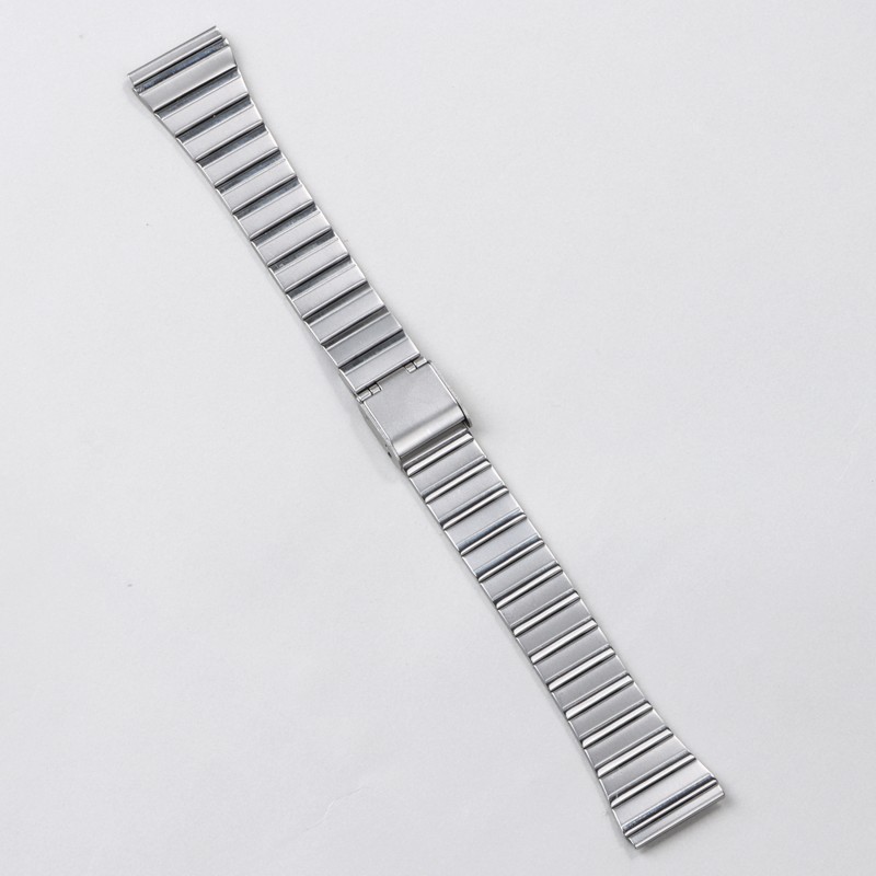 Picture of New retro steel strap for Cassib F91 AQ-S810W stainless steel strap 18/20mm in stock