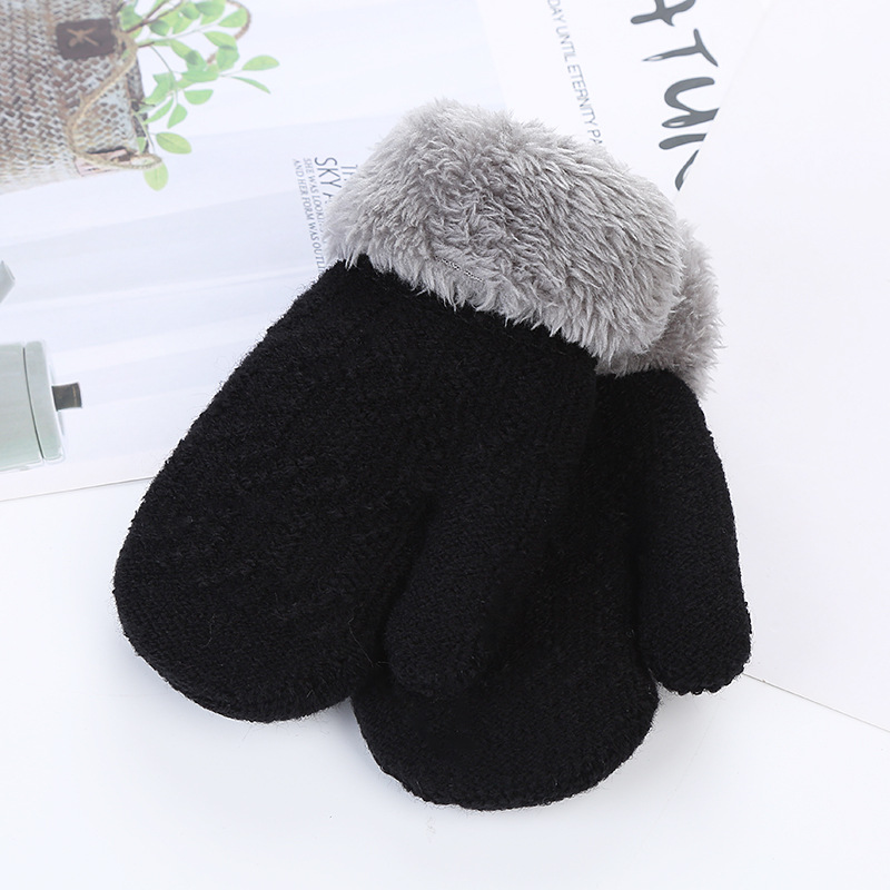 Picture of 0-3 Years Old Kidsren's Winter Velvet Thickeneded Plush Gloves for Infants and Kidsren to Heattech Cross-Border Twill Jacquard Pure Color Fur Mouth