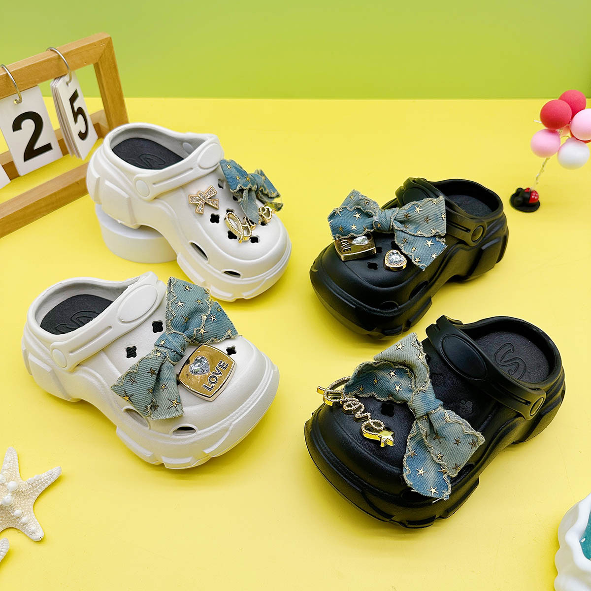 New Boys and Girls Slippers Cartoon English Blue Bow All-match Eva Hole Shoes Soft Sole Non-slip Toe Sandals