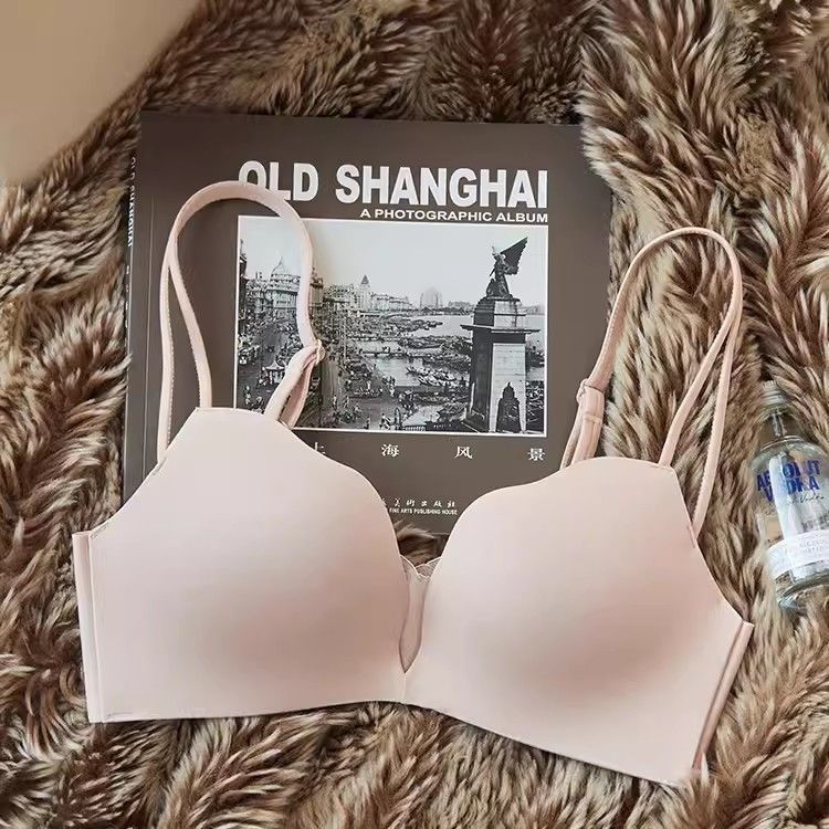 Picture of Underwire Leopard Print Bra and Panty Set for Women, Small Bra, Seamless, Thickened, Push-Up, Enhancing, Anti-Sagging Bra