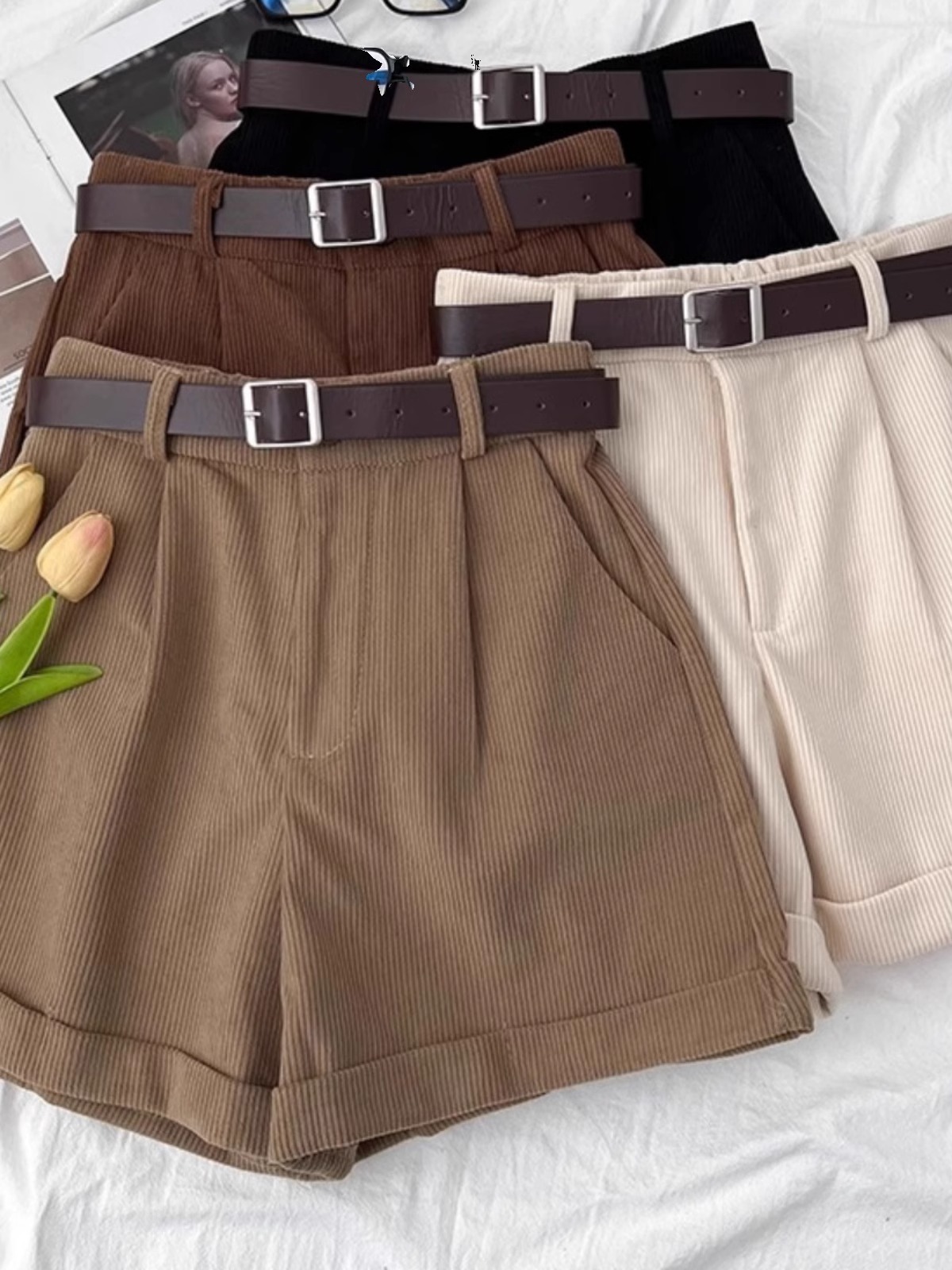 Vintage Corduroy Shorts Women's Autumn and Winter High Waist Slimming Wide Leg Pants Small Person Design Sense Curled Fashion Boots Pants