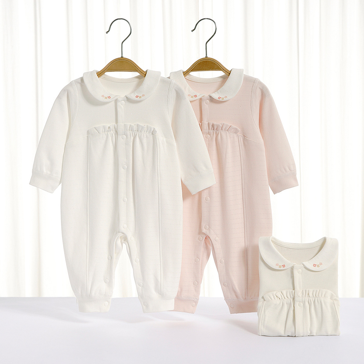 Baby one-piece spring and autumn lapel lace pajamas home wear 0-1 years old newborn clothes baby girl romper romper