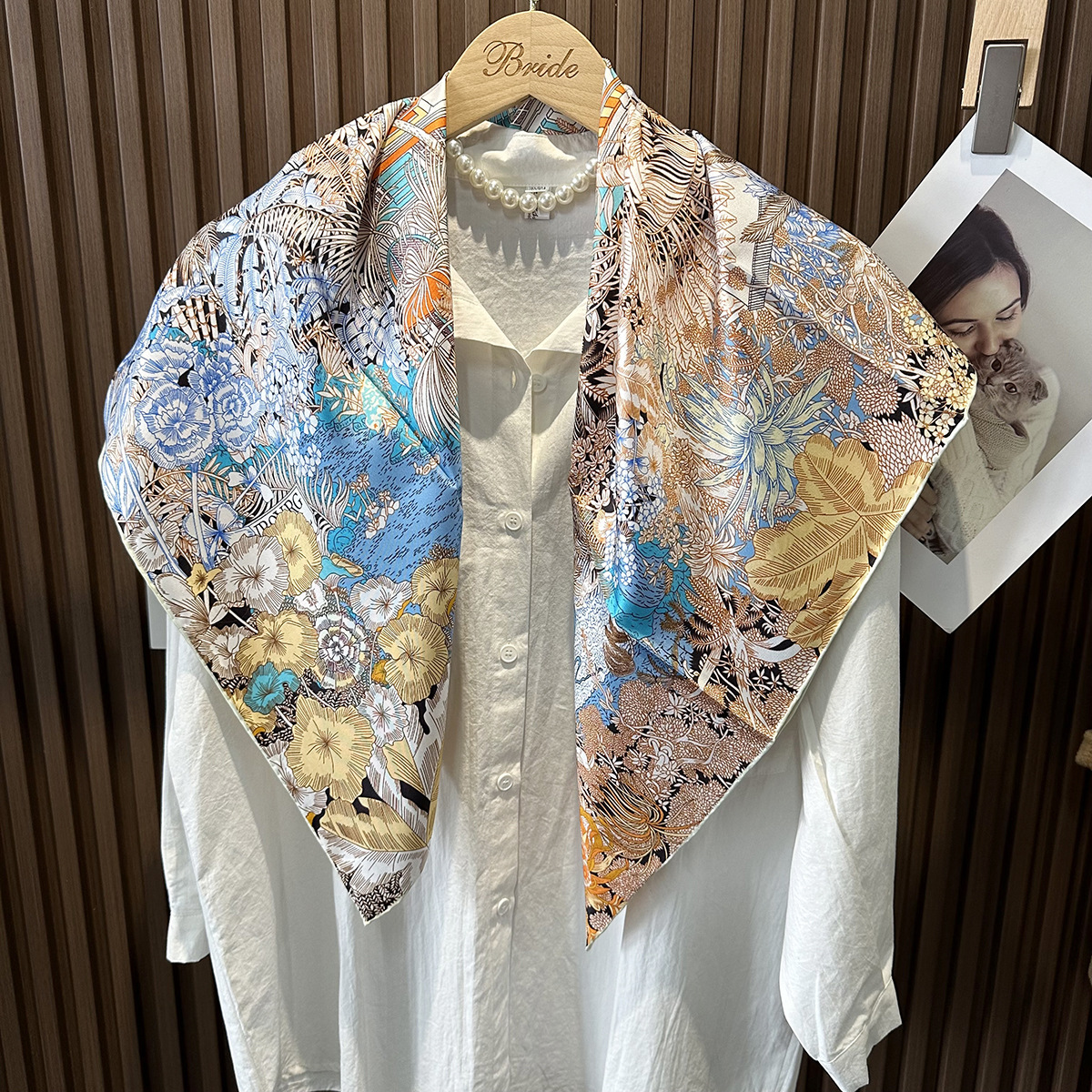 Summer 24 New 100% Silk Scarf Women's Sunscreen Shawl Hangzhou Silk 90cm Square Scarf Factory Outlet