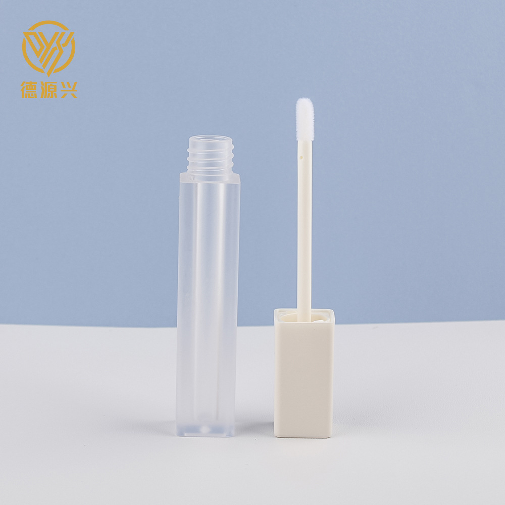 4ml high-grade frosted round lip glaze tube lip color bottle cross-border best selling lip gloss tube high-gloss brightening plastic lipstick tube