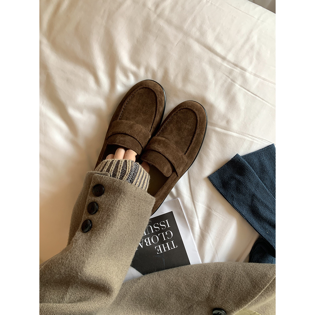 in stock Retro British Style College Style Flat Casual All-Match Flat Slip-on Lazy Loafers Women's Leather Shoes