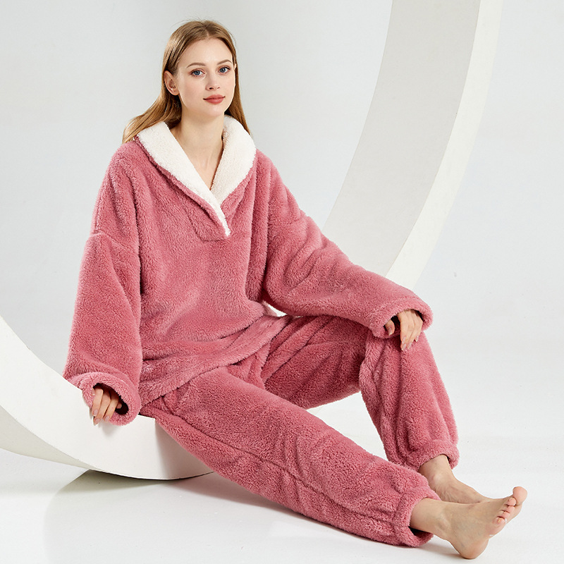 Picture of Cross-border Winter Pajamas Women's Coral Fleece Pajamas Thickened plus size Home Clothes Women's Lapel Loose Women's Pajamas suit
