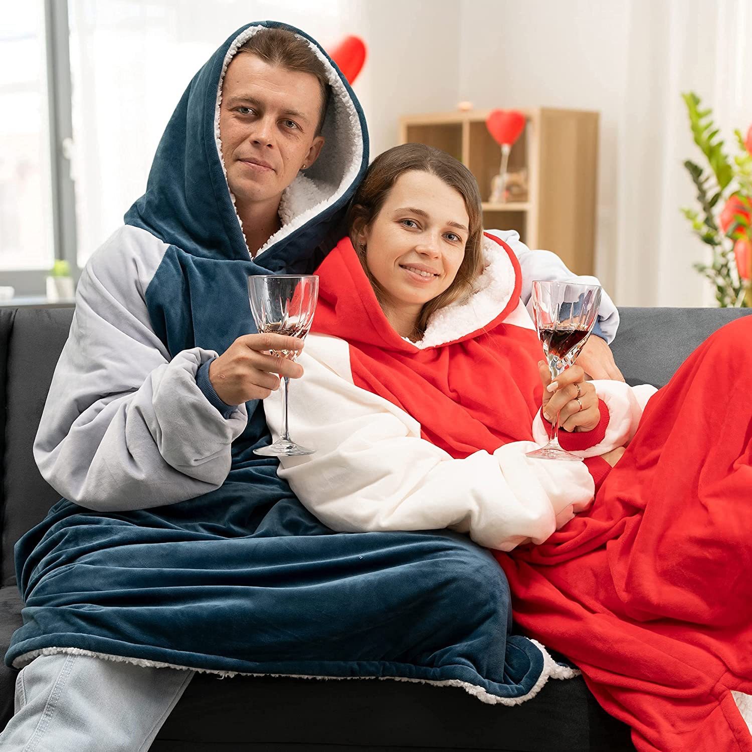 Warm Thickened Flannel Pullover Blanket Hat Tv Blanket Pullover Fleece Couple Pajamas Outdoor Cold-Proof Splicing Blanket