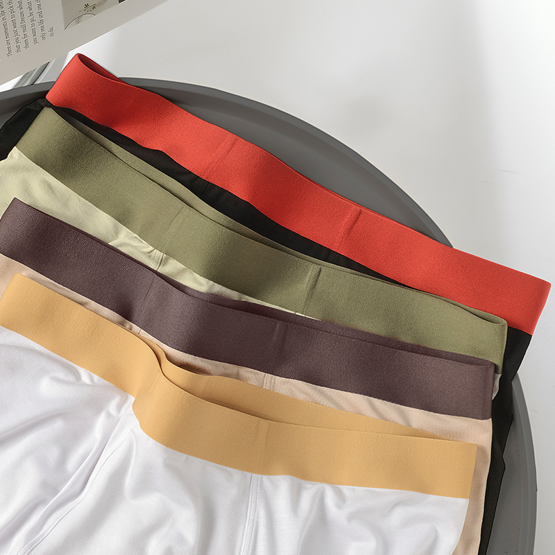 Picture of Milan's New Modal Solid Color Seamless Men's Underwear Mid-Waist Breathable Boxer Shorts Boys Underwear Wholesale