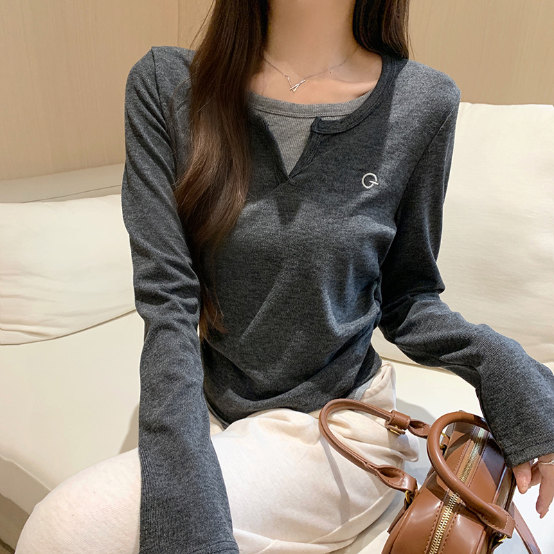 Picture of 2024 New Long-sleeved T-shirt Women's Spring and Autumn Thin Slim Fit Two-piece Base Shirt Crewneck Top Korean Women's Fashion