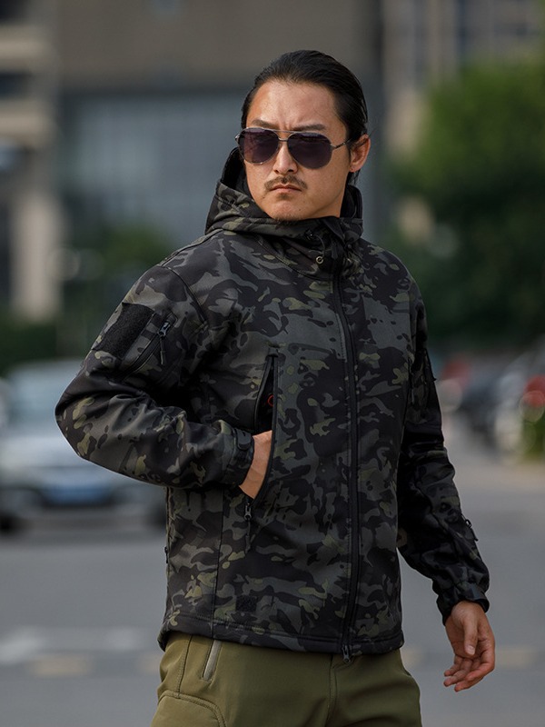 Picture of Shark skin soft shell assault clothing camouflage jacket fleece padded tactical clothing hooded jacket manufacturers in stock
