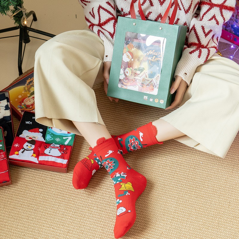 Cross-border foreign trade Christmas socks gift box autumn and winter New cartoon Three-dimensional cute socks children's red Christmas socks