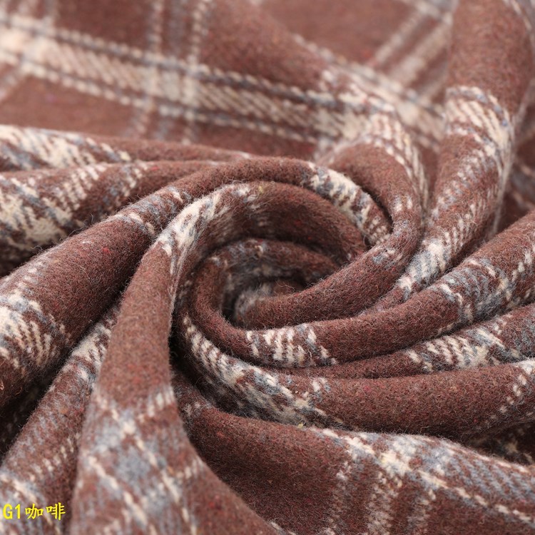 Picture of Black Coat Tweed Coarse Yarn-Dyed Plaid Polyester-Cotton Blended British Fashion Classic Black and White Plaid Home Cloth