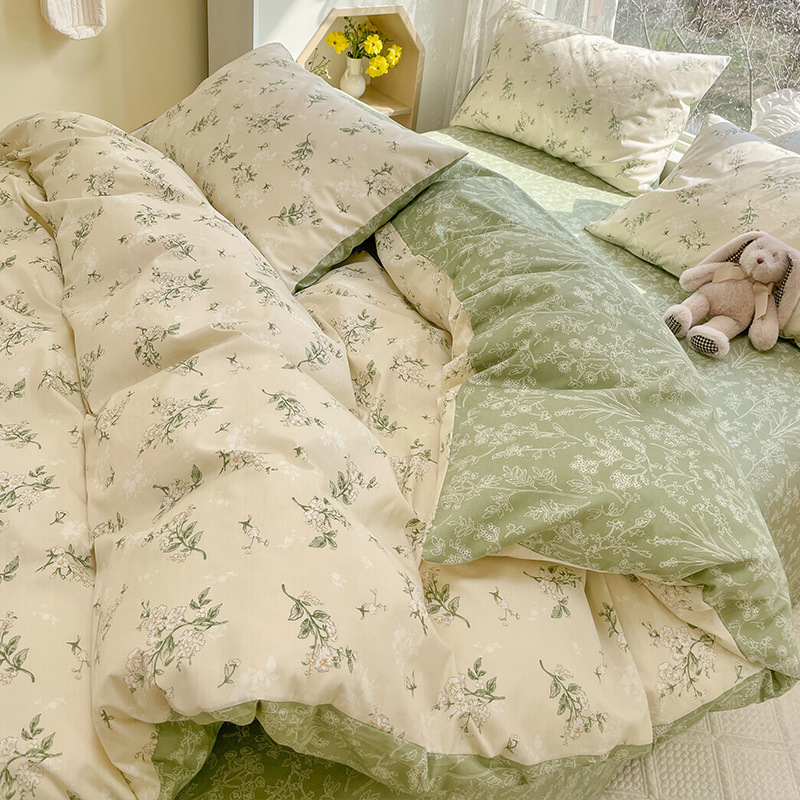 Picture of 2025 New Spring & Fall 60 Small Floral Cotton Four-Piece Set Ins Style Pure Cotton Dormitory Bed Bed Sheets Quilt Cover Three-Piece Set