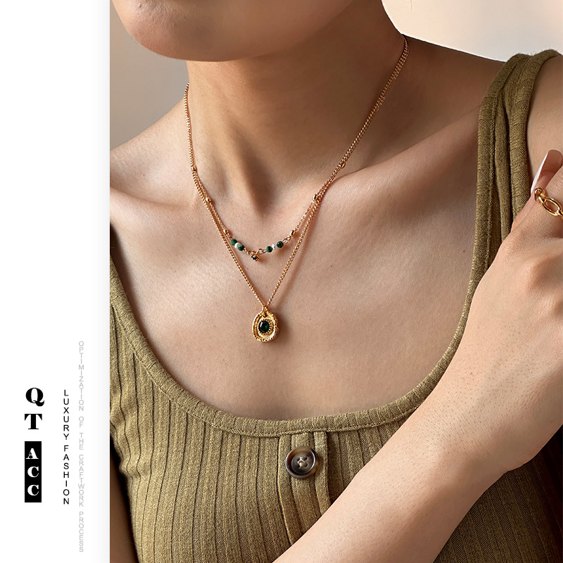 Cross-border European and American New Retro Court Style Hollow Chain Stitching Square Brand Inlaid Exquisite Zircon Jewelry suit Women