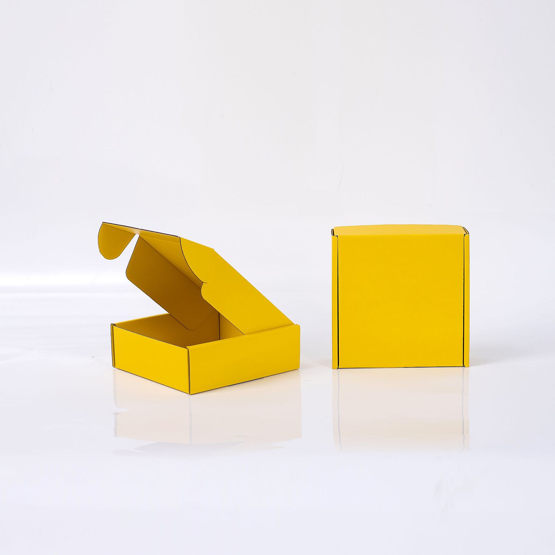 Picture of Matcha green color flying machine box special hard packaging box cross-border e-commerce express logistics clothing jewelry gift box packaging box