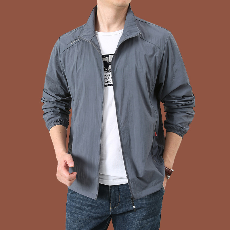 Summer New Style Stand-Up Collar Loose Sun Protection Clothing for Men Casual Outdoor Sports Windbreaker for Men Breathable Hooded Skin Clothing for Men