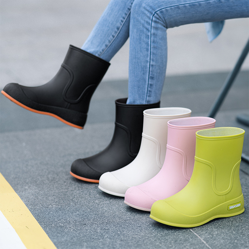 New Rain Boots Women's Dopamine Cute Short Tube Waterproof Rain Boots Casual Soft Bottom Camping Water Treading Non-slip Wear-resistant Water Shoes