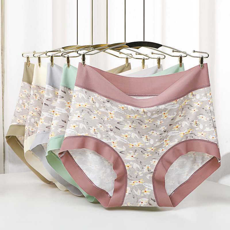 Factory wholesale middle-aged and elderly mother modal ladies underwear girls plus size chubby girl plus fat increase triangle top