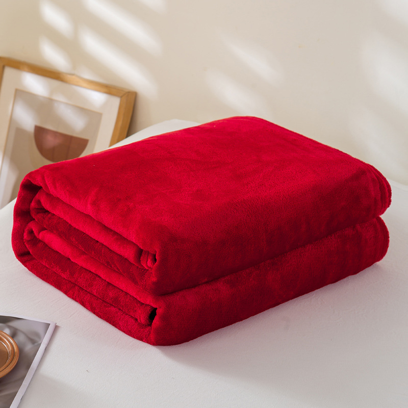 Picture of Foreign Trade Cross-Border Solid Color Flannel Blanket Summer Sofa Nap Blanket Coral Velvet Sheets Gift Blanket Wholesale
