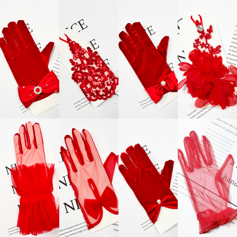 New Red Wedding Dress Gloves Short Velvet Bag Finger Satin Flower Lace Diamond Gloves Festive Party