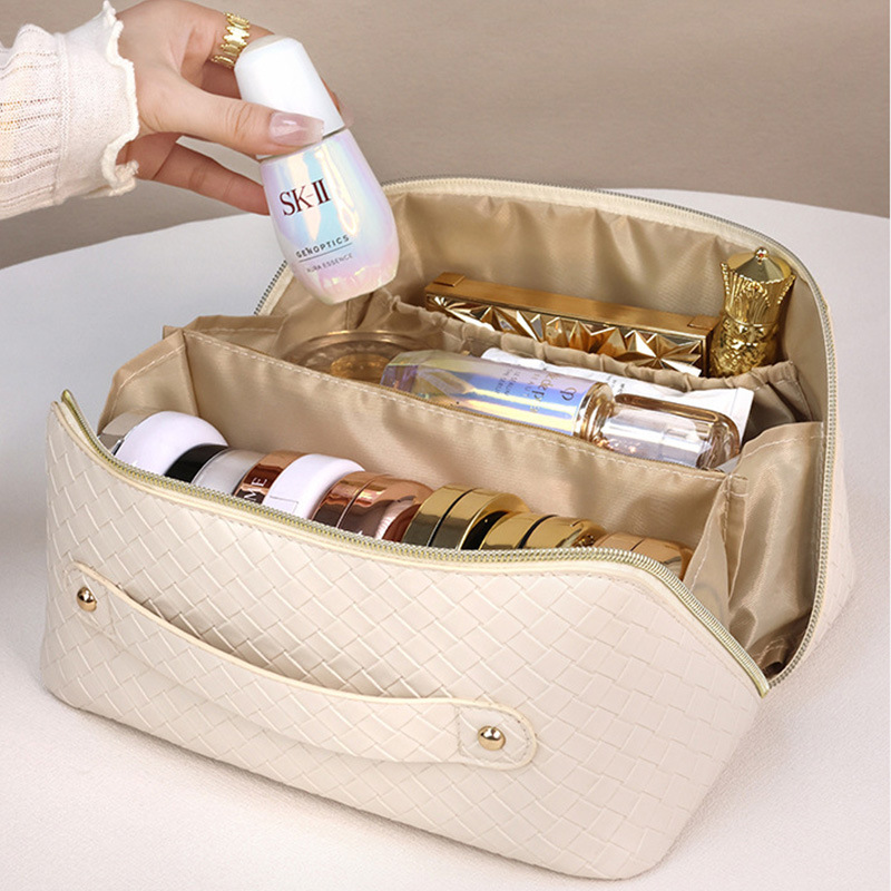 Picture of Cross-border Hot PU Leather Cosmetic Bag Multifunctional Checkerboard Pillow Bag Large Capacity Waterproof Travel Portable Toiletry Bag