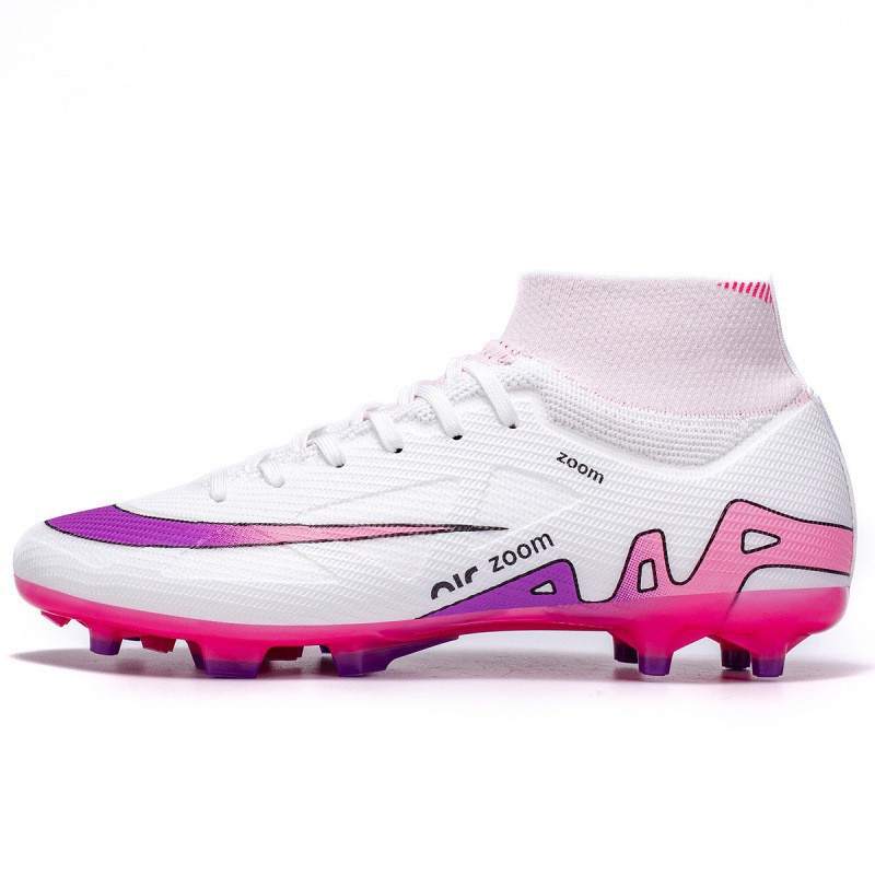 Cross-border foreign trade stabbing 15 new children's soccer boots boys and teenagers broken nails and spikes training shoes competition soccer cleats