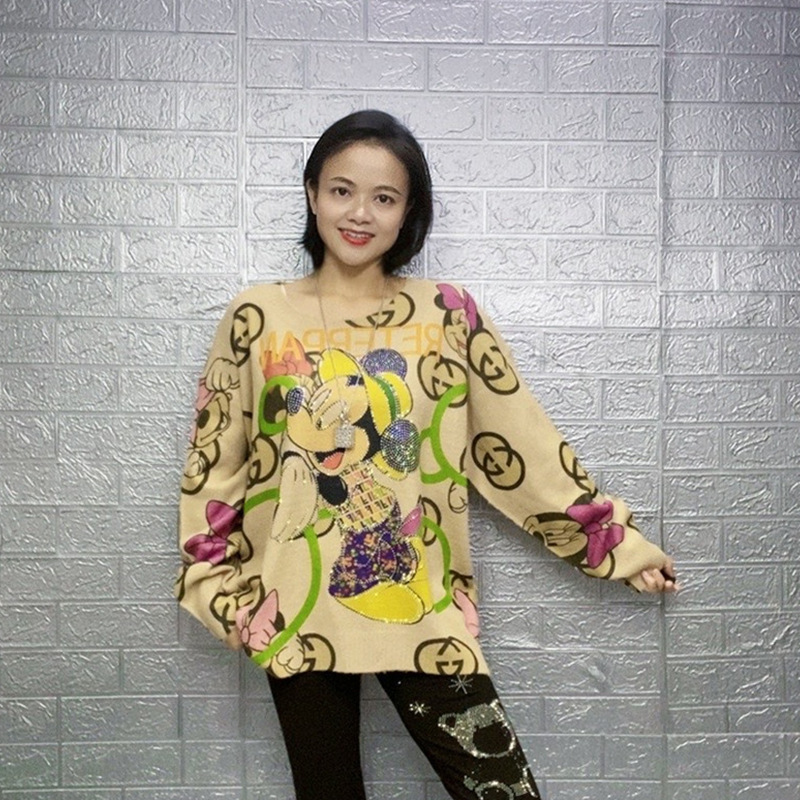 Autumn and Winter 2023 New Design Sense Heavy Industry Diamond-encrusted Sweater Women's Styline Mink Hair Round Neck Loose Soft Waxy Top