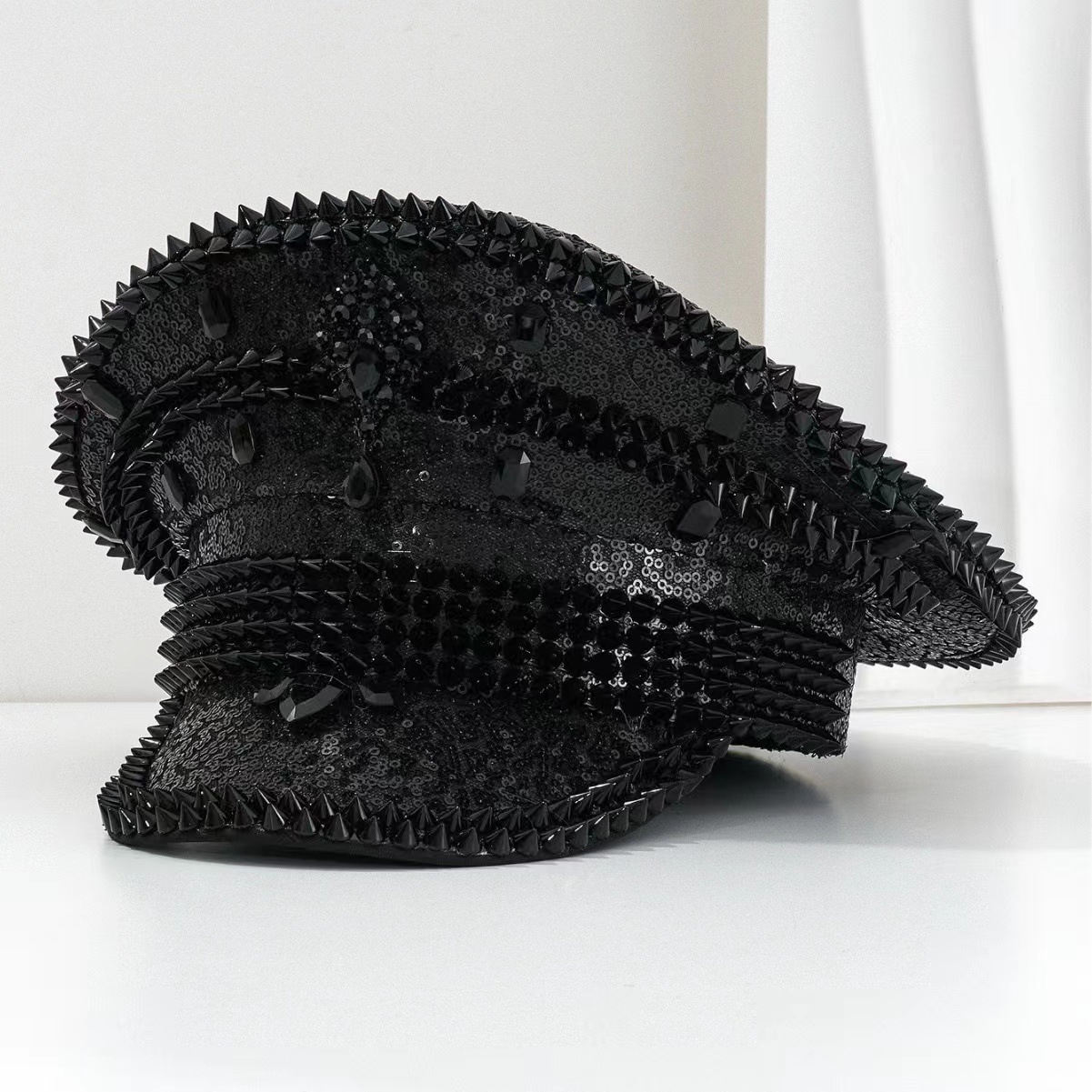 Picture of Cross-Border Rhinestone Navy Hat Outdoor Y2K Autumn Hat Women's Large Head Circumference Rhinestone Warm Hat Party Newsboy Hat