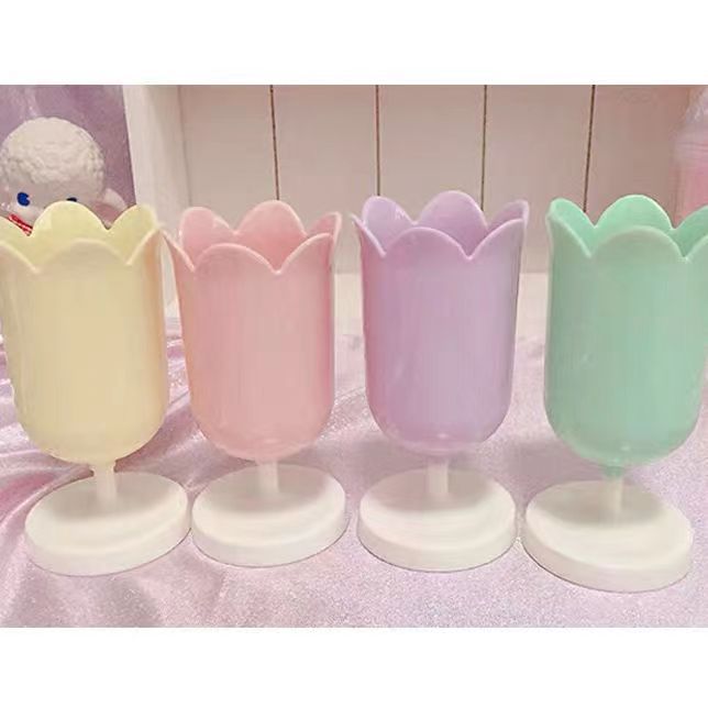 Flower Cup Tulip pen holder girl heart pen holder makeup brush storage bucket vintage flower decoration photo props
