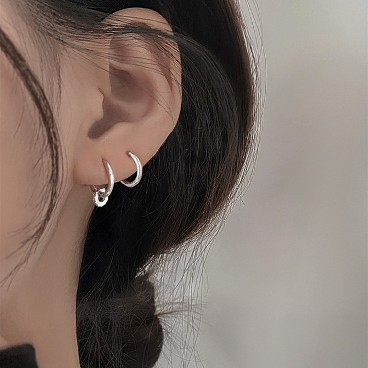 Picture of Exquisite and High-End Earrings 2025 New Trendy Zircon Circle Earrings Korean Elegant Popular Earrings for Women