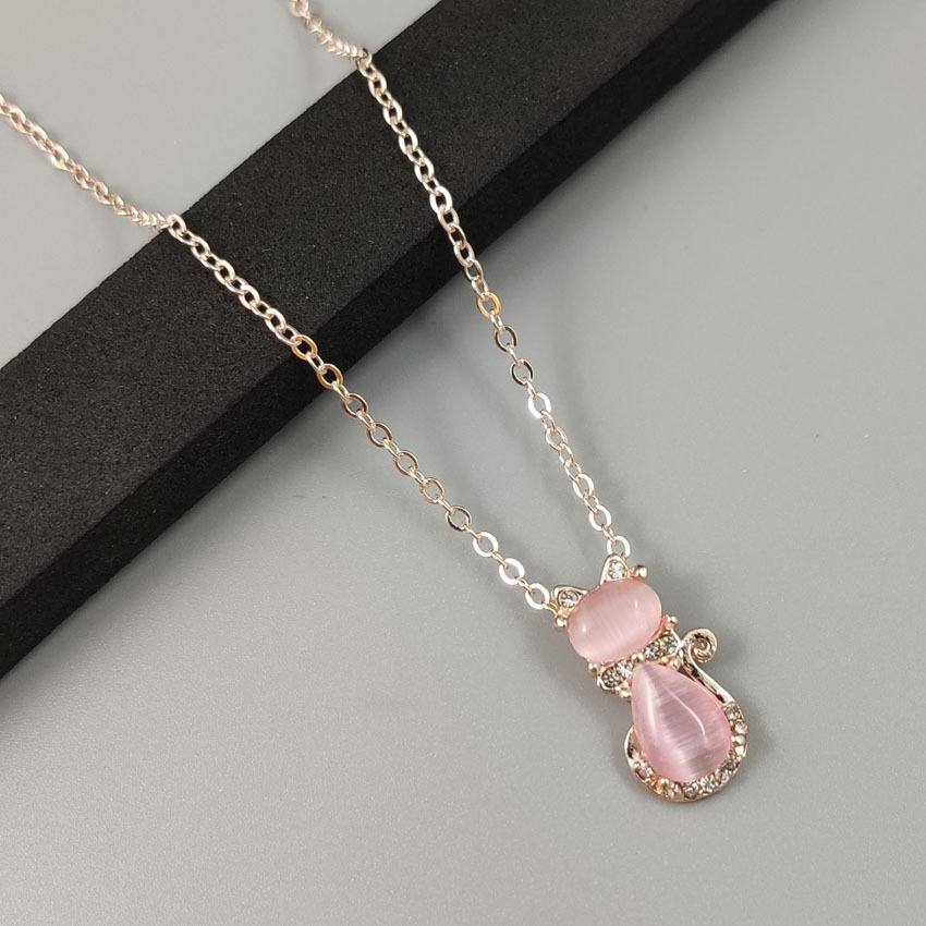 Picture of Korean Style Necklace Rose Gold Plated Natural Hibiscus Stone Pink Crystal Cat Women's Pendant Collarbone Chain Jewelry Pendant