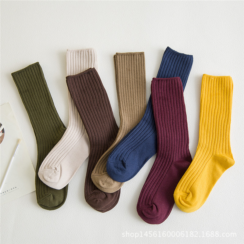 Socks women's tube new retro double needle pile socks solid color women's cotton socks Japanese Street student socks manufacturers wholesale