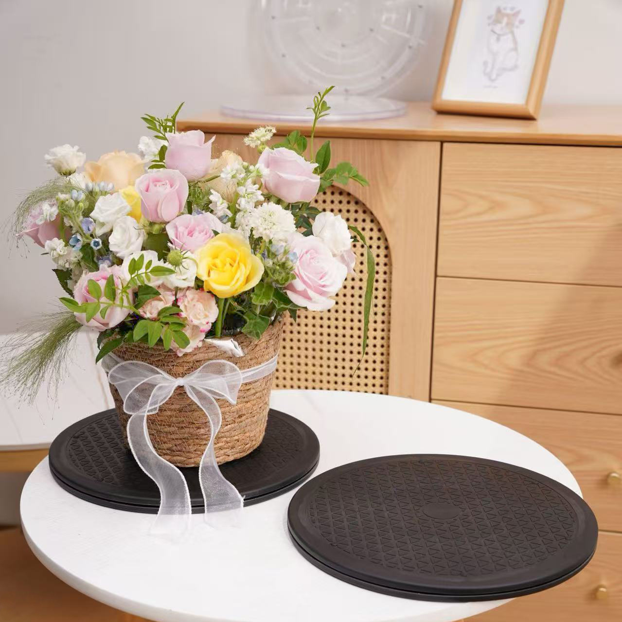 Internet Celebrity Floral Turntable Saves Time and Effort, Flower Tools Can Rotate, Non-Slip, Hand-Baked Flower Basket, Flower Shop Flower Arrangement