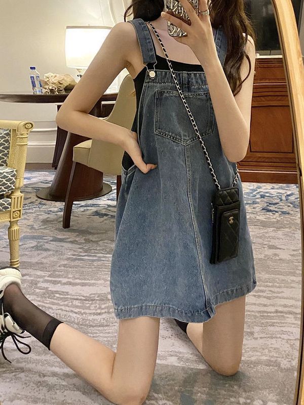 College Style Denim Strap Skirt Dress Women's Petit Sweet Design Sense Niche vintage First Love Dress