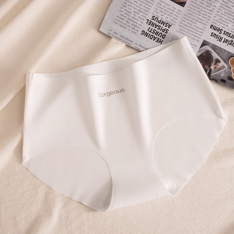 Picture of Baonasi Yoga Fitness Women's Underwear Mulberry Silk Antibacterial Crotch Non-Pinching Girls Mid-Waist Seamless Underwear