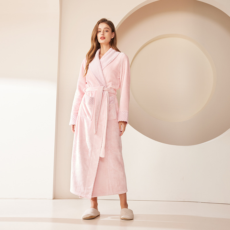 Picture of Splicing Technology Plus Fat Large Size Loose Flannel Couple Nightgown Men and Women Coral Velvet Bathrobe Bathrobe Autumn and Winter