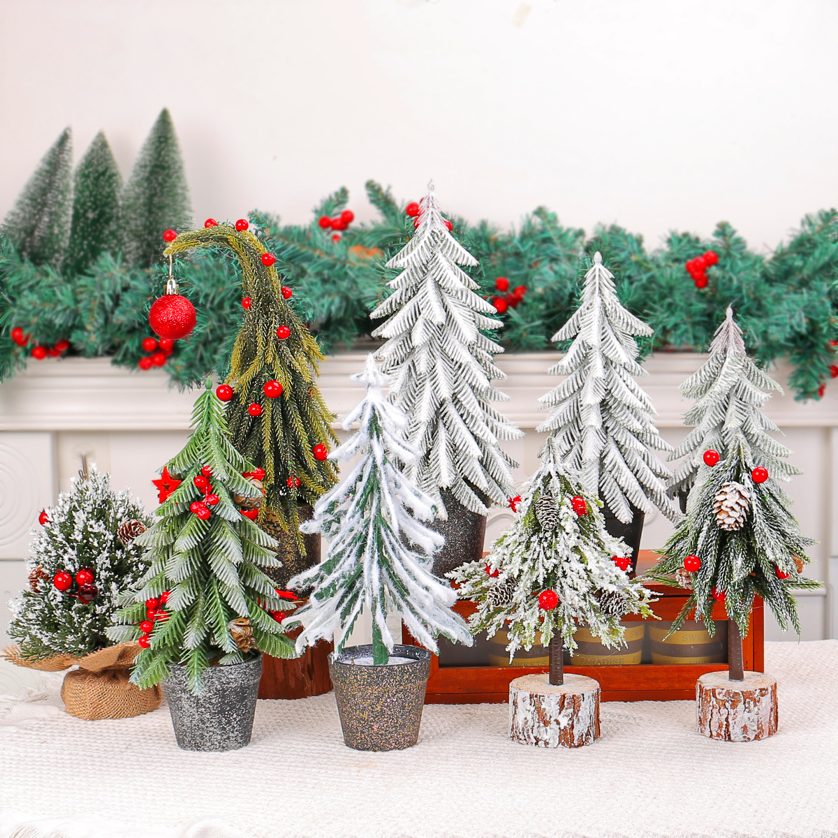 Cross-border Christmas tree decorations desktop simulation red fruit tree Christmas tree window party props ornaments