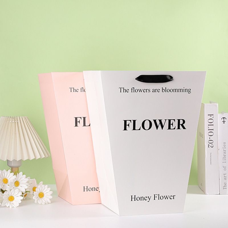 Internet Celebrity New Flower Trapezoidal Flower Handbag Gift Bouquet Packaging Bag Creative High-Value Flower Packaging
