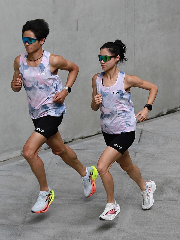 Summer Marathon Running Shorts Men's 4-Point Pants Men's Fitness Shorts Quick-Drying Breathable Compression Pants