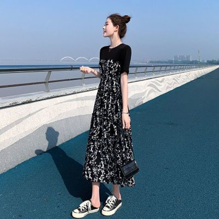 Picture of dress Women's 2025 Summer New Hepburn Style Mid-length Floral Dress Elegant High Waist Slimming Short-sleeved Long Dress