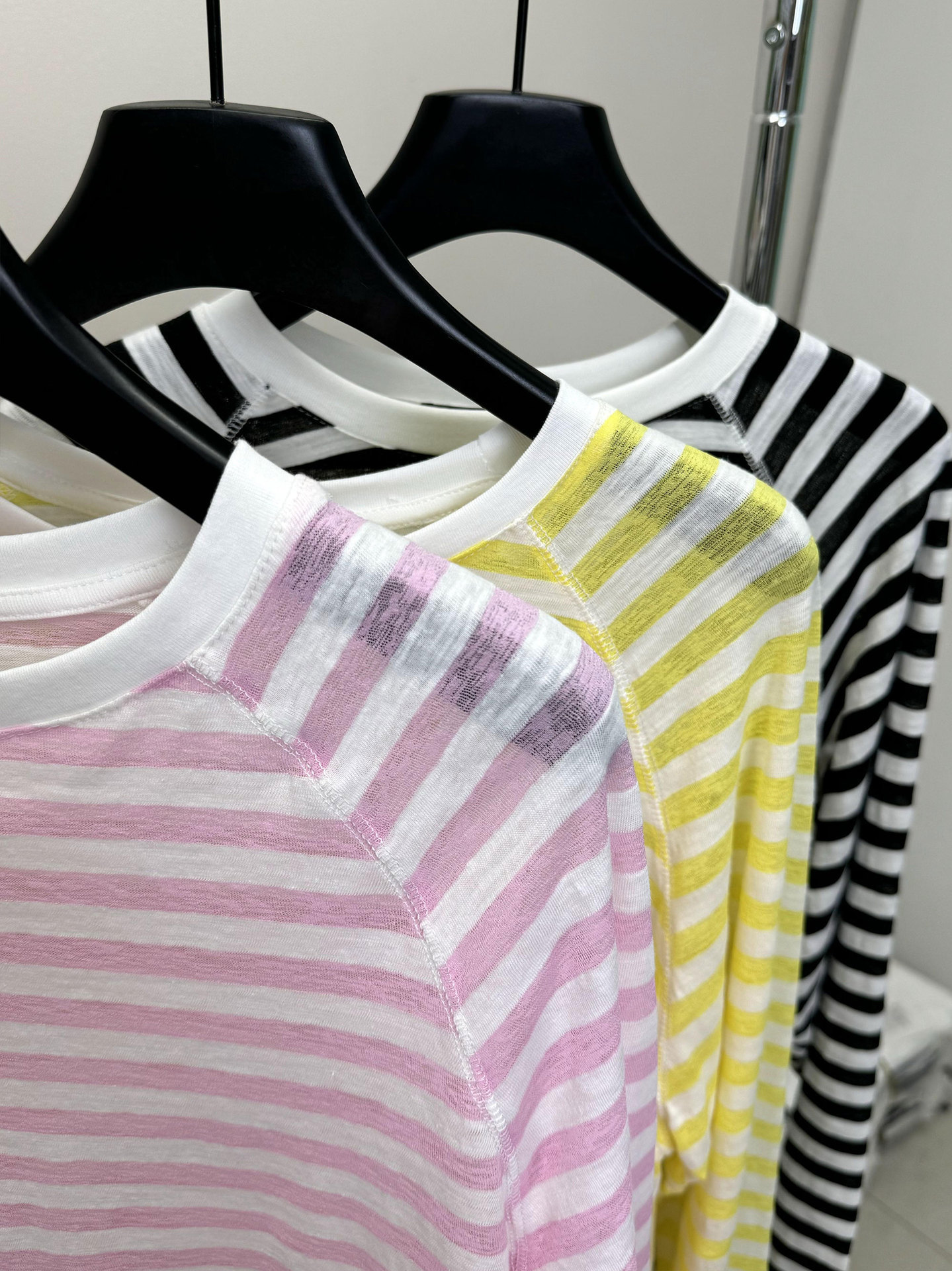 Korean Pink Stripesd Long-Sleeved T-Shirt Women's Thin Sun Protection Blouse Summer 2025 New Casual Loose Top