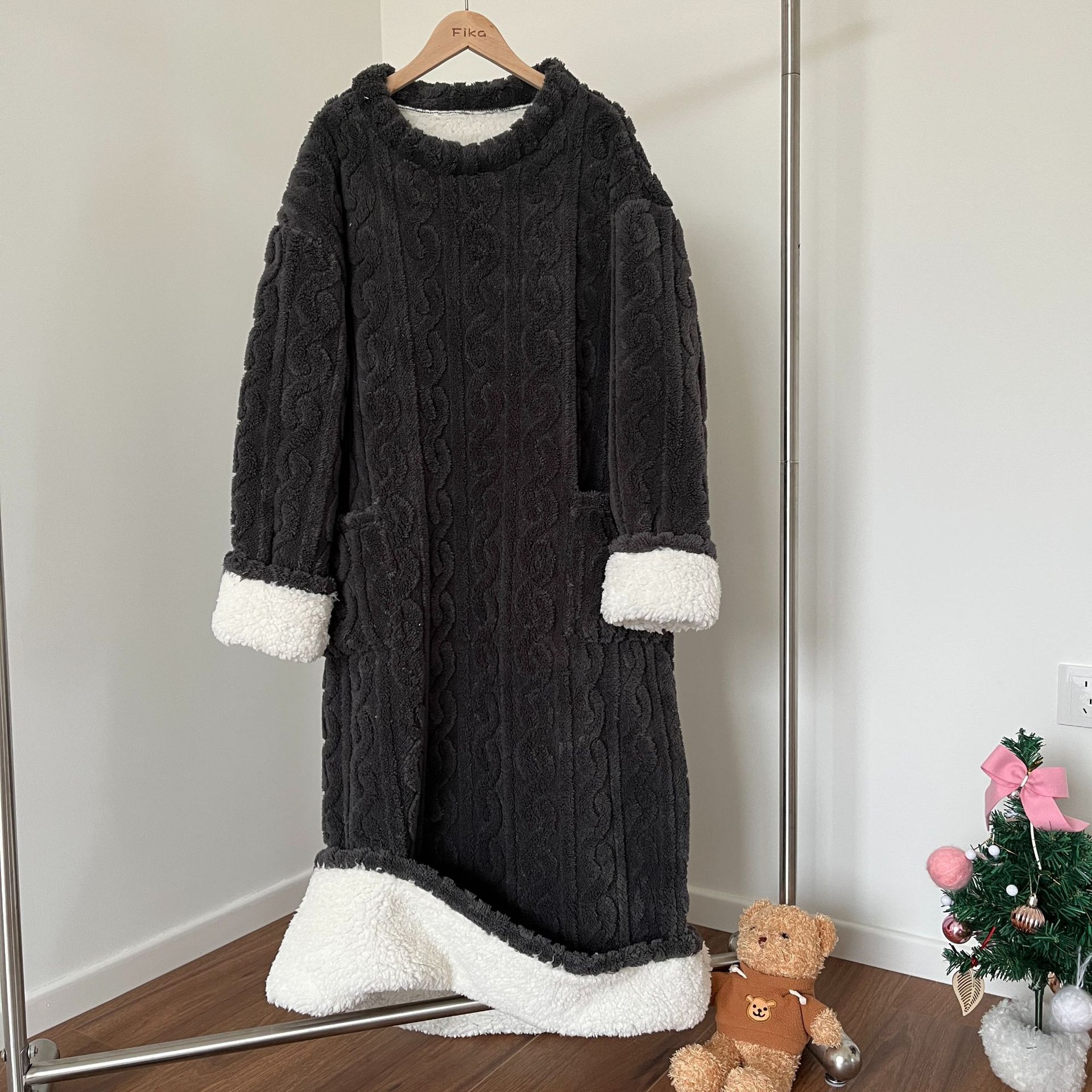 Picture of [Original Real shot] walking quilt coral velvet jacquard nightgown winter pajamas warm homewear nightdress