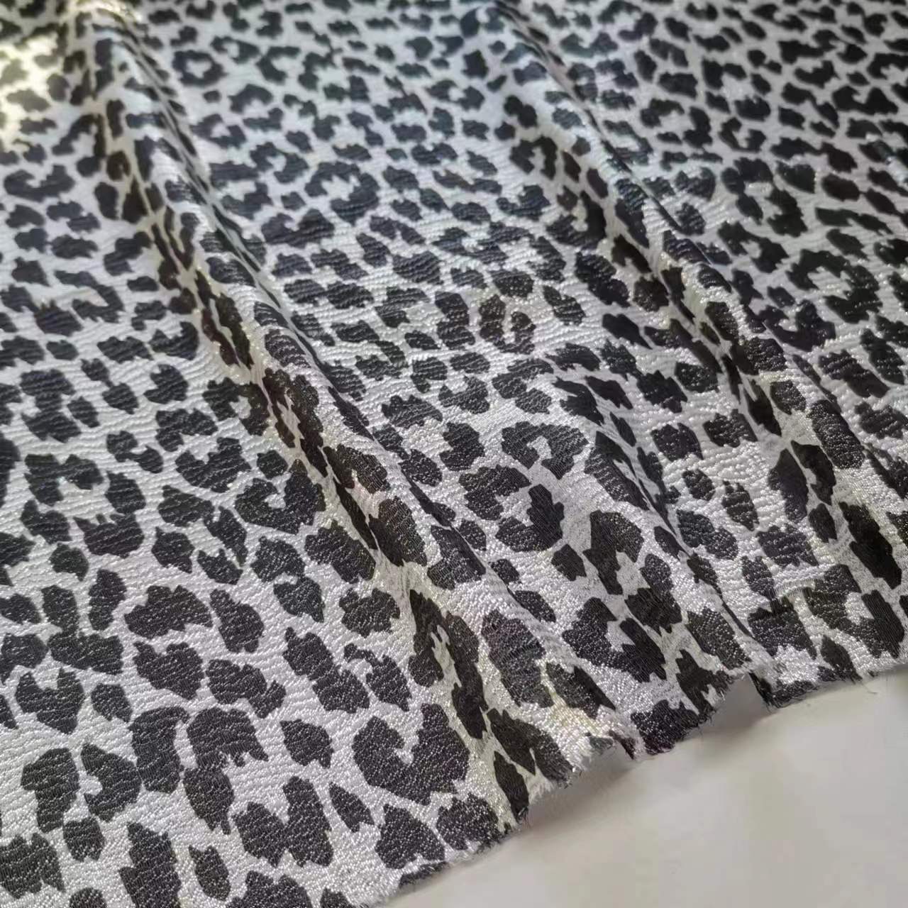 9 mmi silver silk george leopard print narrow shirt skirt fabric