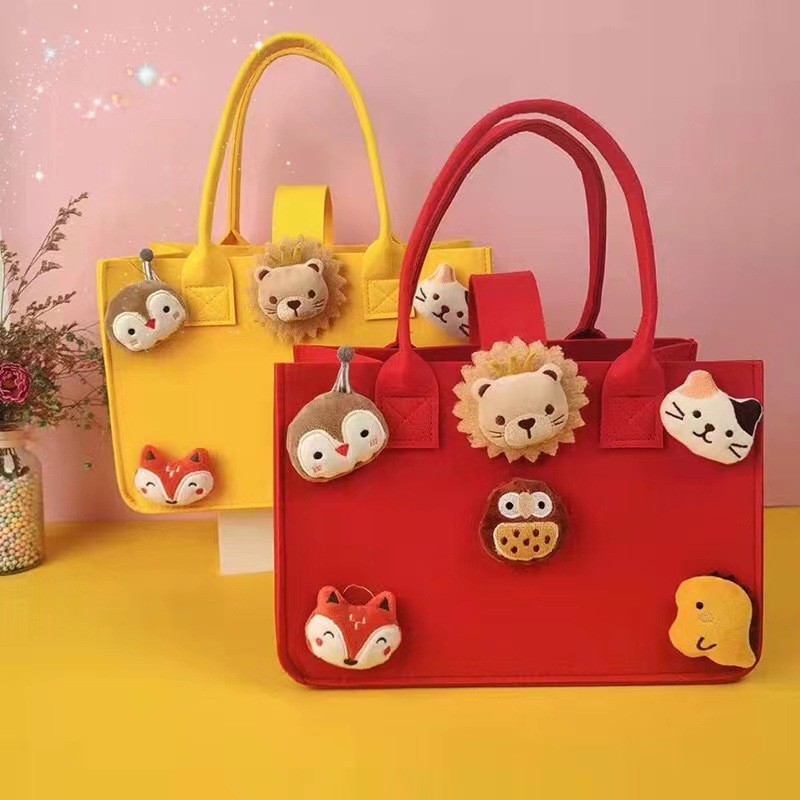 Picture of Handbag Tote Bag Mid-Autumn Festival Cartoon Felt Bag Souvenir Small Bag Baby Full Moon Banquet Bag Mid-Autumn Festival Souvenir
