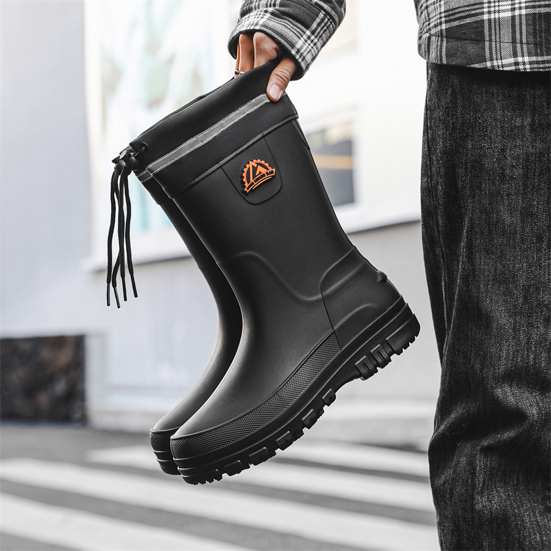 Cross-border corded cotton mid-barrel rain boots men's non-slip wear-resistant rain boots waterproof warm fishing water shoes kitchen rubber shoes