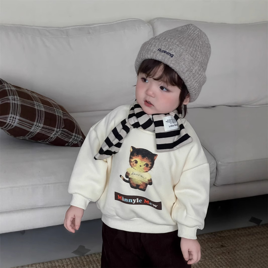 Children's Autumn and Winter Clothes 2024 Baby Outing Clothes 2024 Autumn and Winter Clothes Korean Style Velvet Kitten Sweatshirt