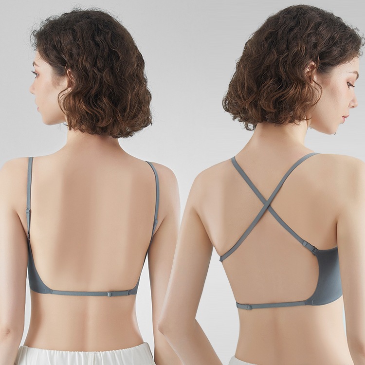 Picture of Japanese Style Underwear Women's Summer Ice Silk Traceless Strapless Strapless One-piece Inner Strap Chest Pad U-shaped Backless Thin Bra