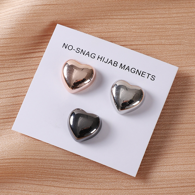 Picture of Square Round Love Five-pointed Star Strong Magnet Jewelry Women's Yarn Scarf Accessories Shawl Buckle Dual-purpose Fashion Hair