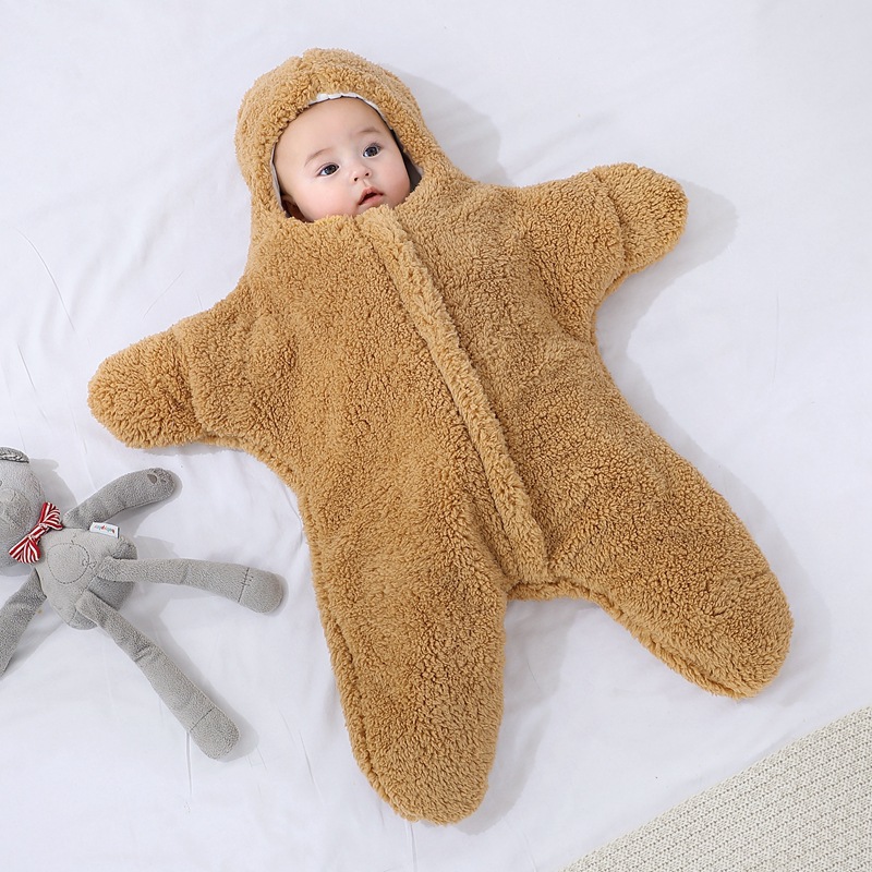 Picture of Bag Baby Newborn Thick Newborns Go Out with Quilt Sleeping Bag Dual-purpose Warm and Soft in Autumn and Winter