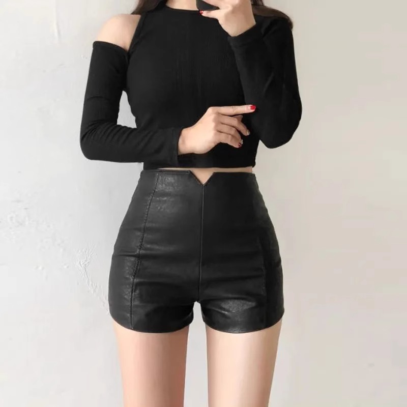 Black Leather Shorts Women's 2023 Fall/Winter plus size chubby girl Wide Pants High Waist Slim A- line Pants Casual Base Boots